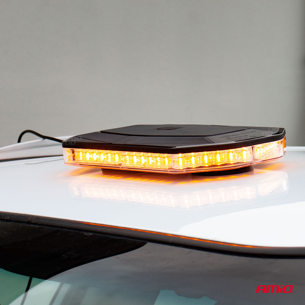 Rampa luminoasa girofar culoare Orange alimentare 12/24V 48 LED-uri protectie IP56 montaj cu magnet